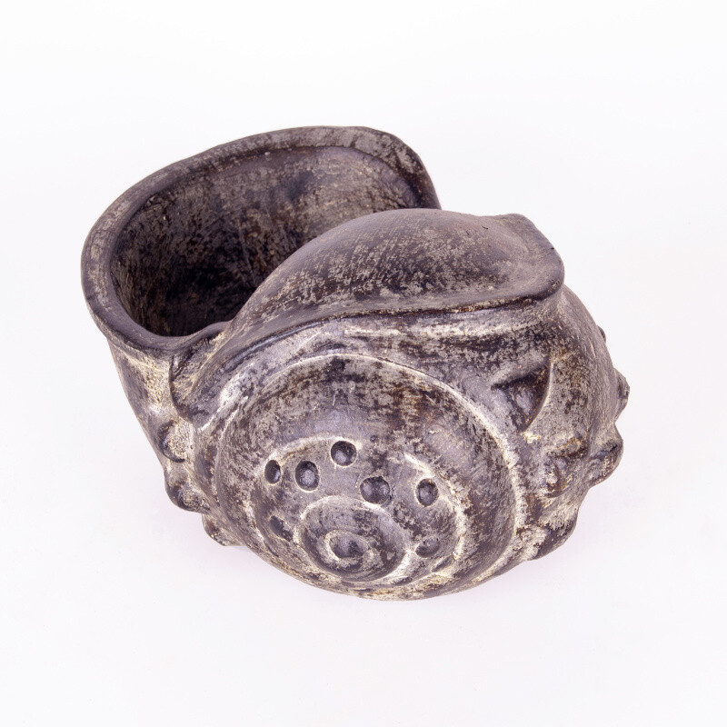 Concrete Flowerpot Shell with Stings 16 cm Brown