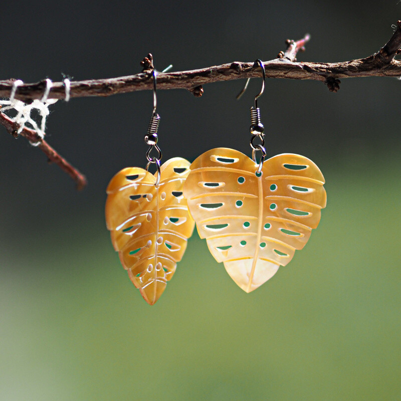 Earrings Nacre Dahlia 06