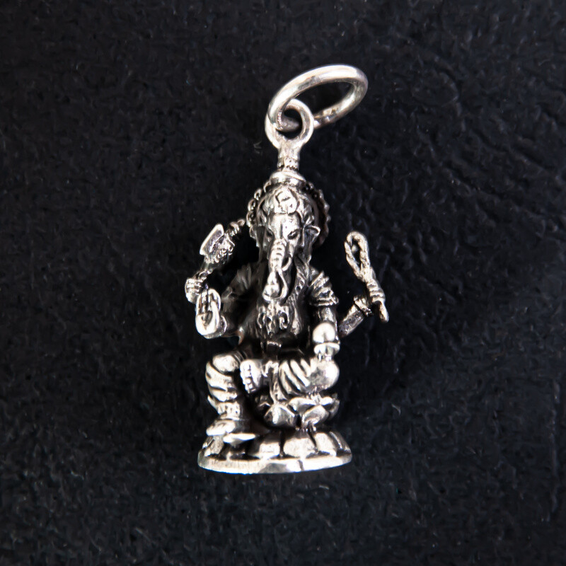 Silver Pendant Ganesh on Pedestal