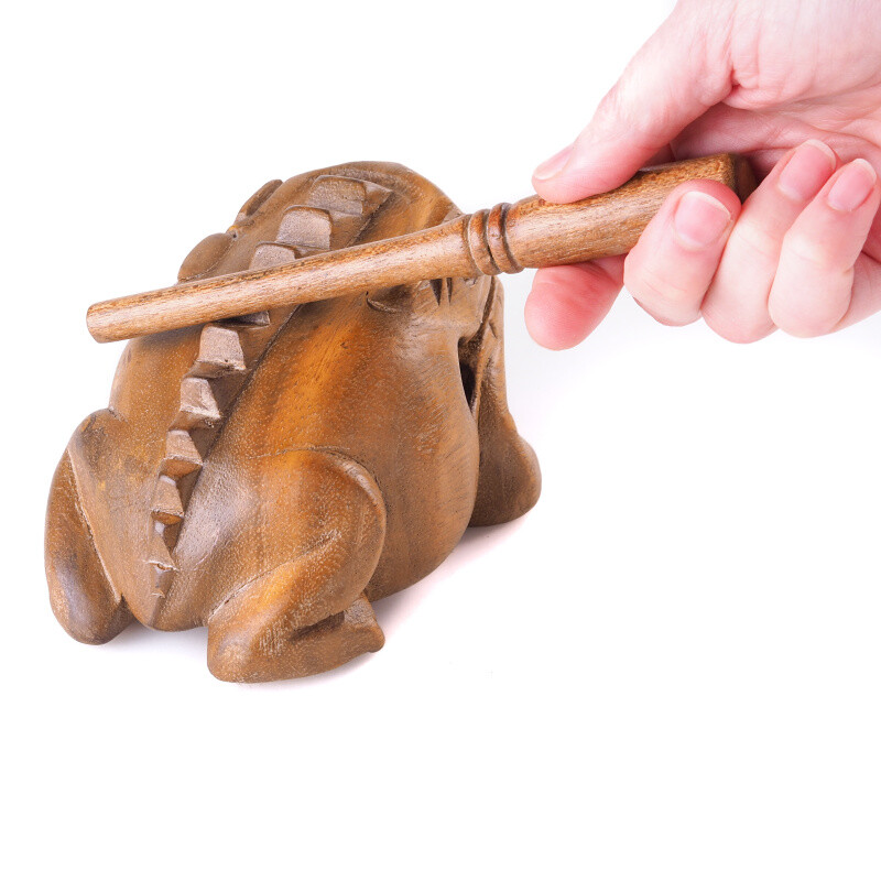 Playing Wooden Frog 14 cm Light