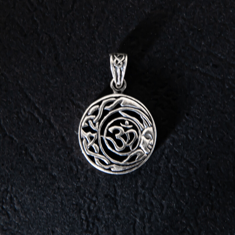 Silver Pendant Sun Hugging Ohm
