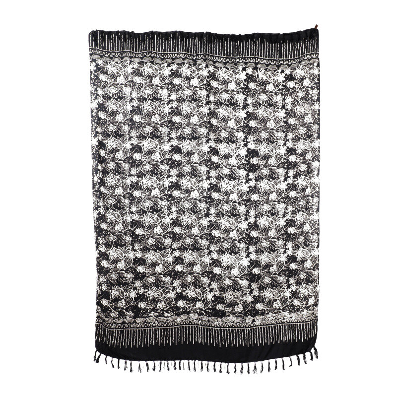 Pareo Sarong Bali Harta Black 160 x 118 cm