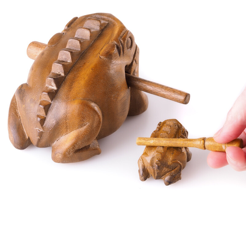 Playing Wooden Frog 6 cm Light