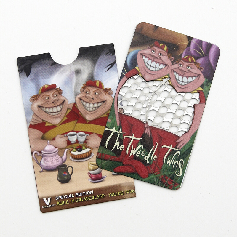 Grinder Credit Card Alice in Grinderland - Tweedle Twins