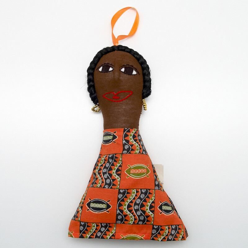 Doll Nama Mariola