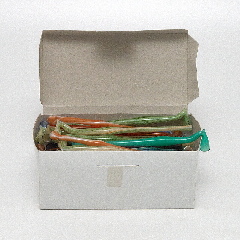 Glass Pipe Coloured Skunk 14 cm Box 40 pcs