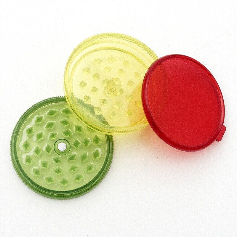 Grinder Plastic Diamonds Rasta 6 cm