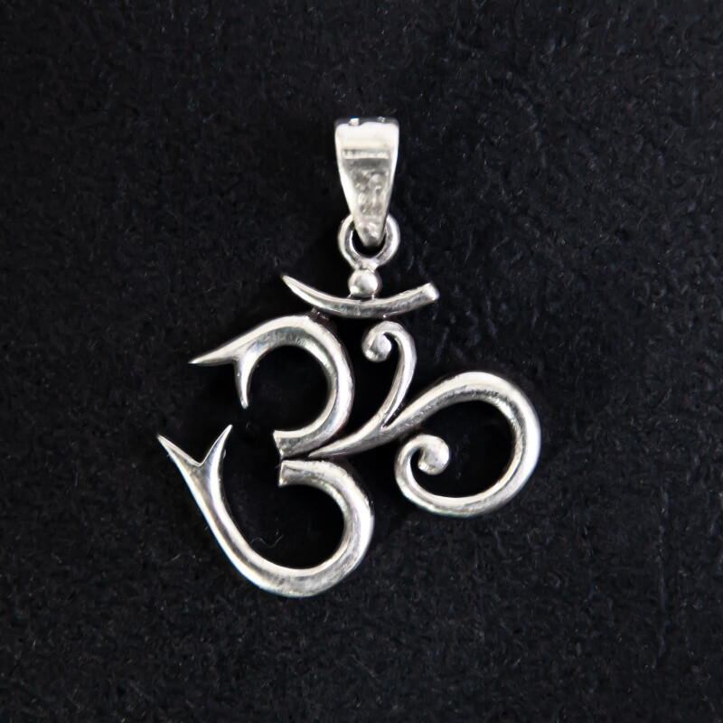 Silver Pendant Ohm