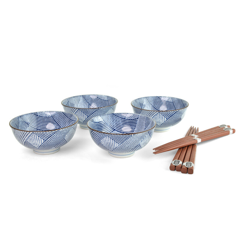 Porcelain Set of Bowls with Chopsticks Japan Interwave